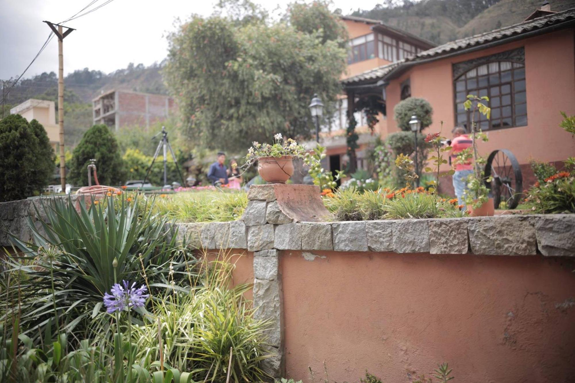 Quinta Loren Hosteria Ambato Extérieur photo