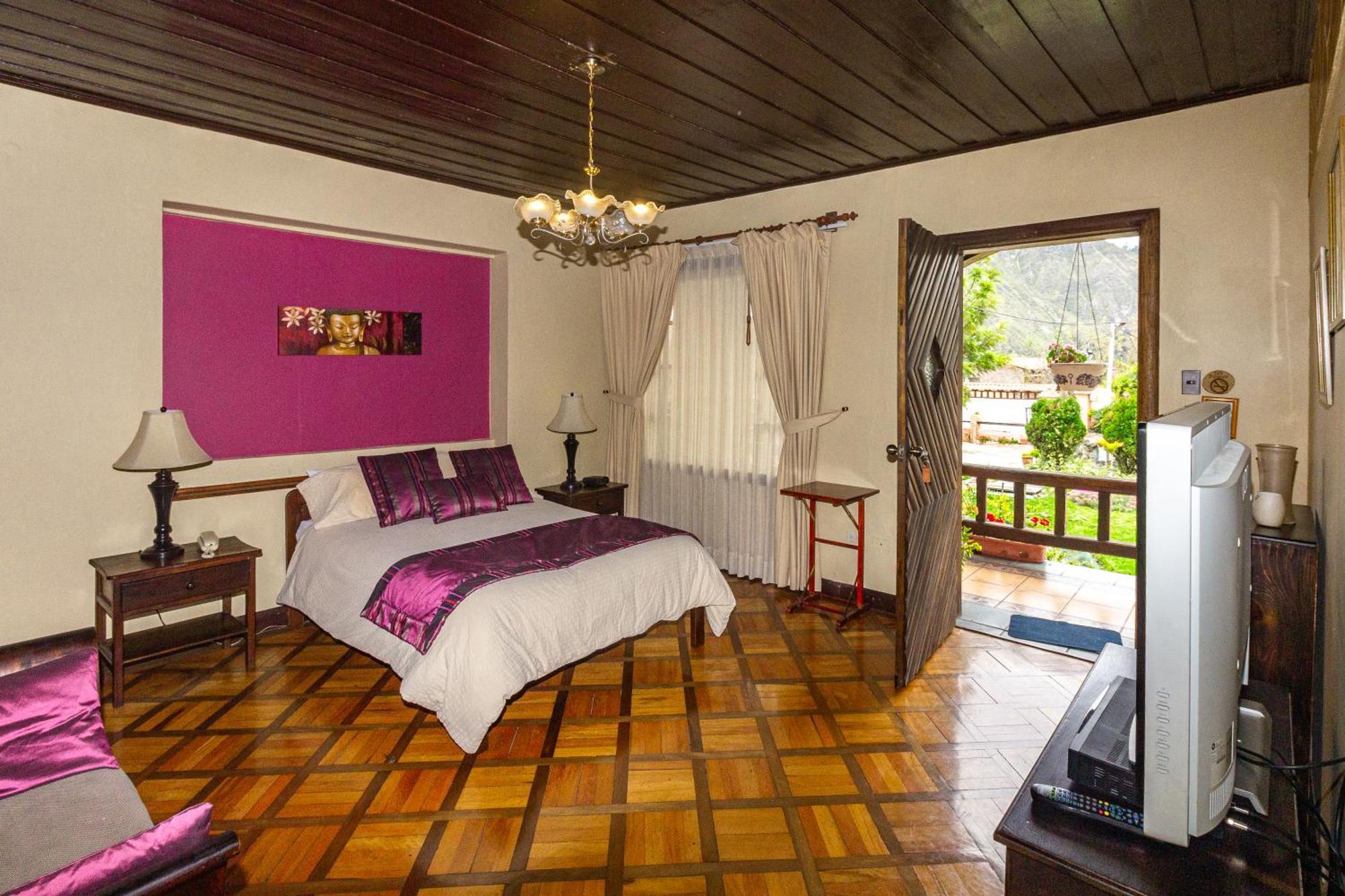 Quinta Loren Hosteria Ambato Extérieur photo